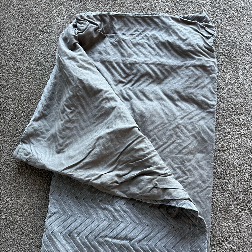Gray Chevron Patterned Duvet cover for a Twin XL